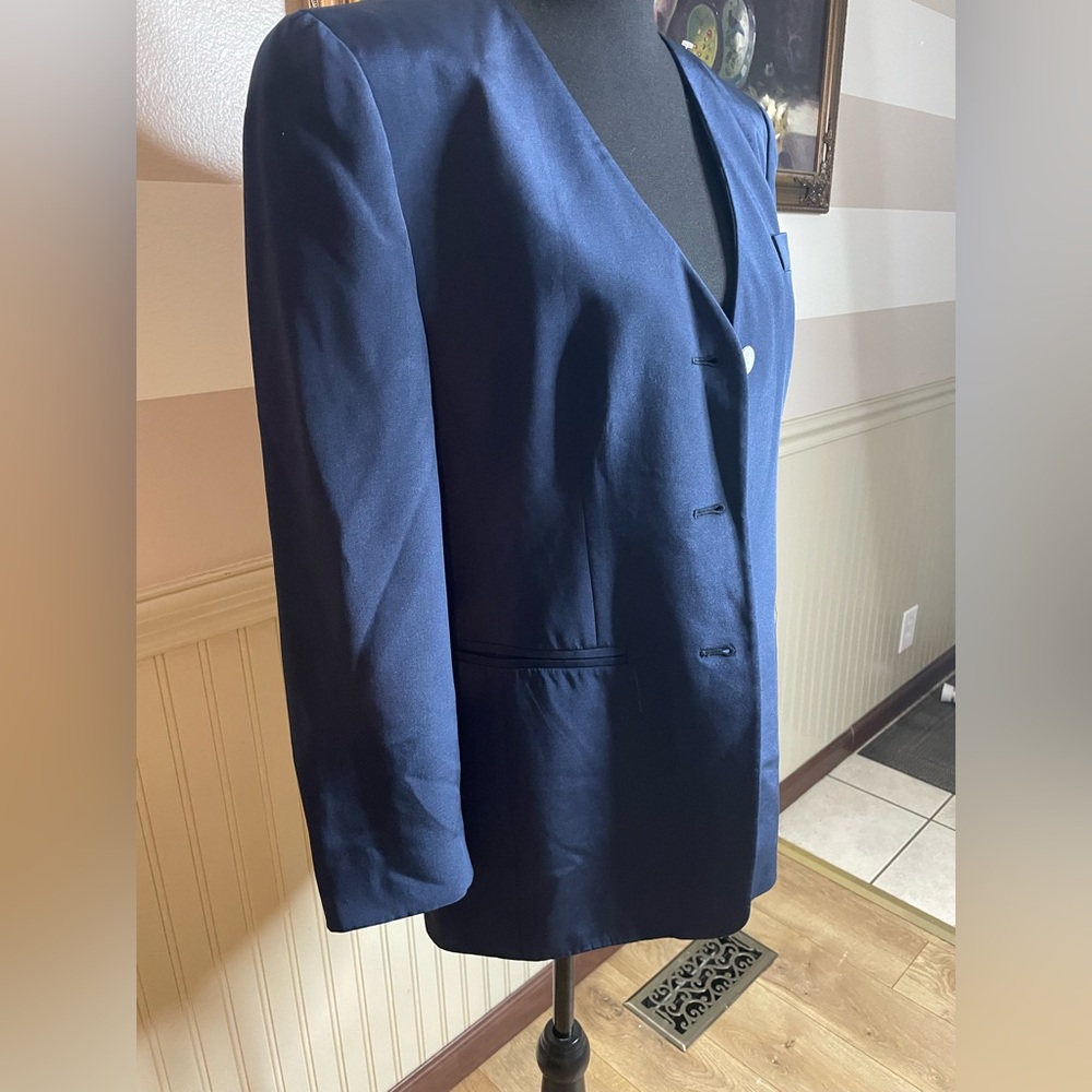 Vintage 90s Morgan Taylor Studio 100% Silk Navy Blazer Size 4 Classic - Picture 3 of 9